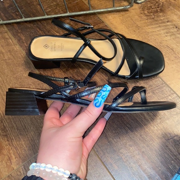 Call it spring heels - Picture 2 of 3